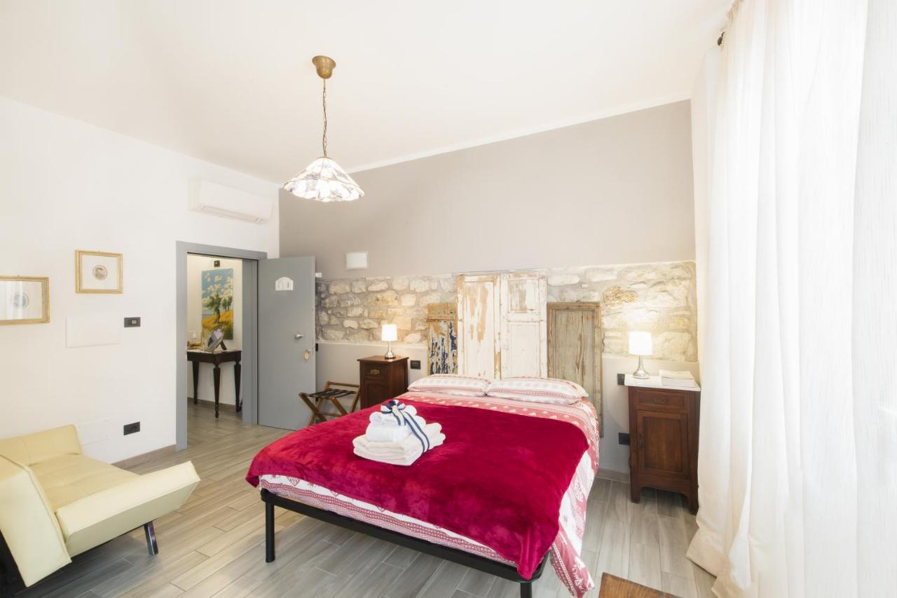 فيفيزانو Alla Porta Di Sotto B&B المظهر الخارجي الصورة
