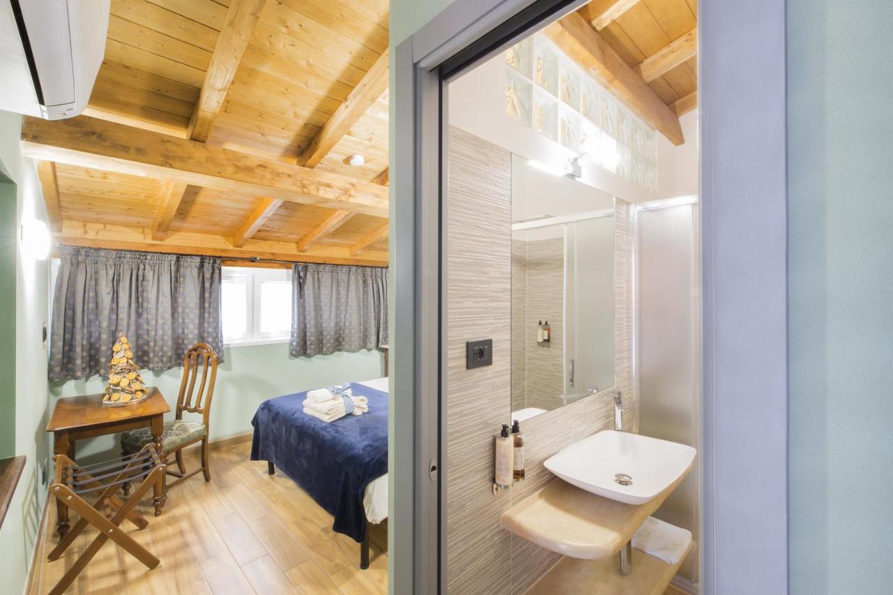 فيفيزانو Alla Porta Di Sotto B&B المظهر الخارجي الصورة