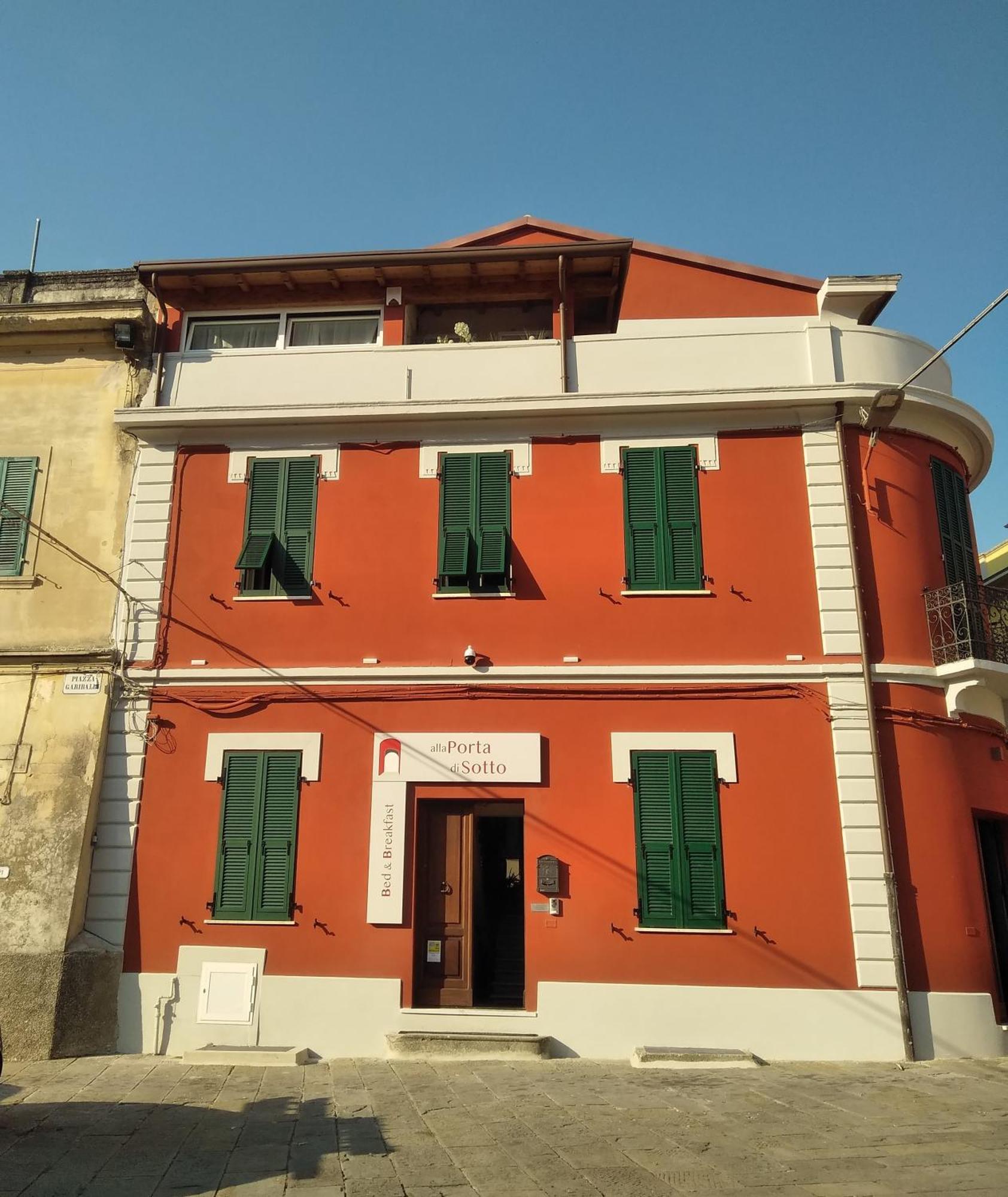 فيفيزانو Alla Porta Di Sotto B&B المظهر الخارجي الصورة