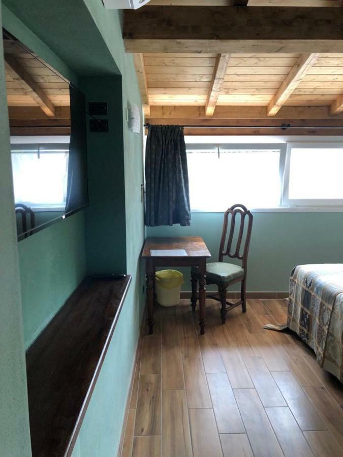 فيفيزانو Alla Porta Di Sotto B&B المظهر الخارجي الصورة