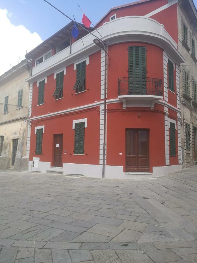 فيفيزانو Alla Porta Di Sotto B&B المظهر الخارجي الصورة